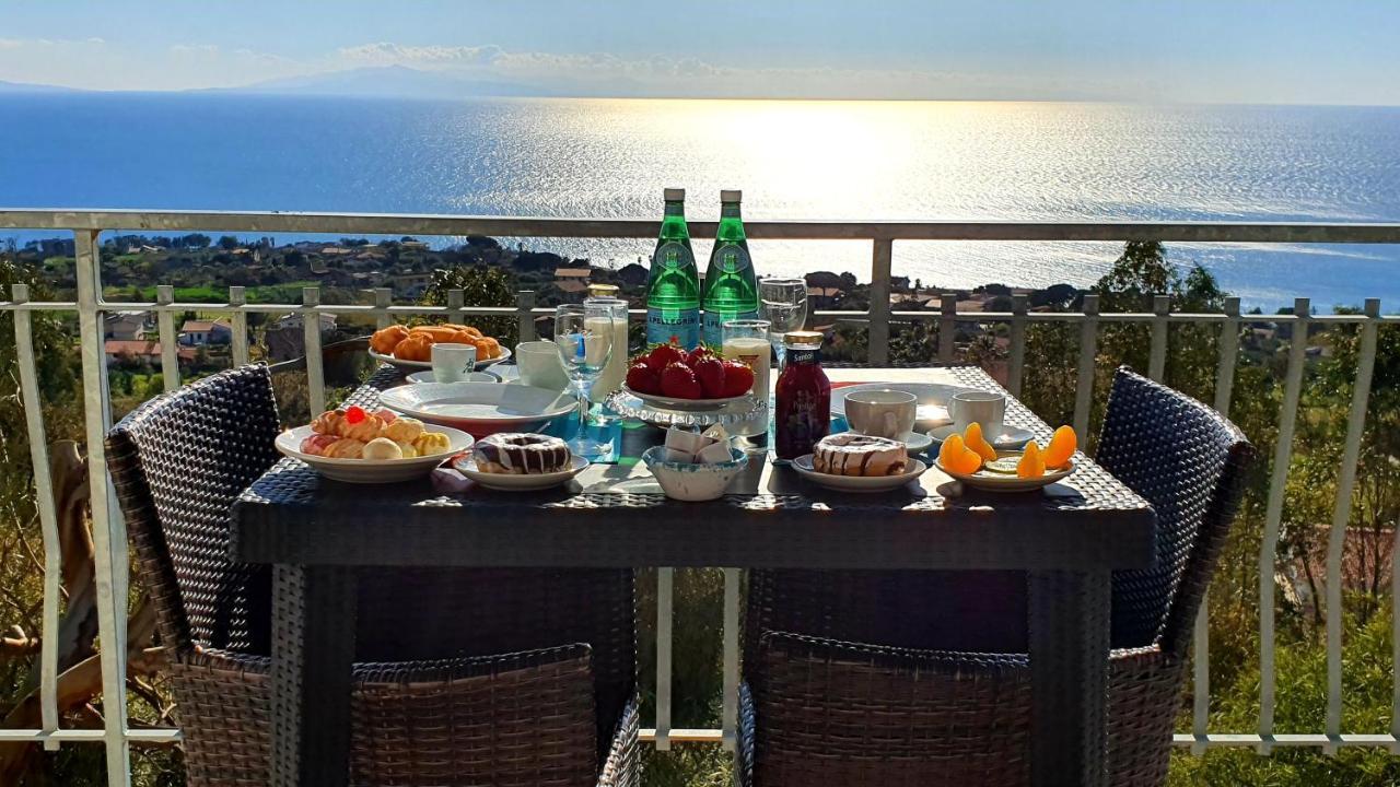 Naturamare Apartments - Piscina Idromassaggio Con Vista Mare Aperta Fino Alle Ore 22-00 카포바티카노 외부 사진