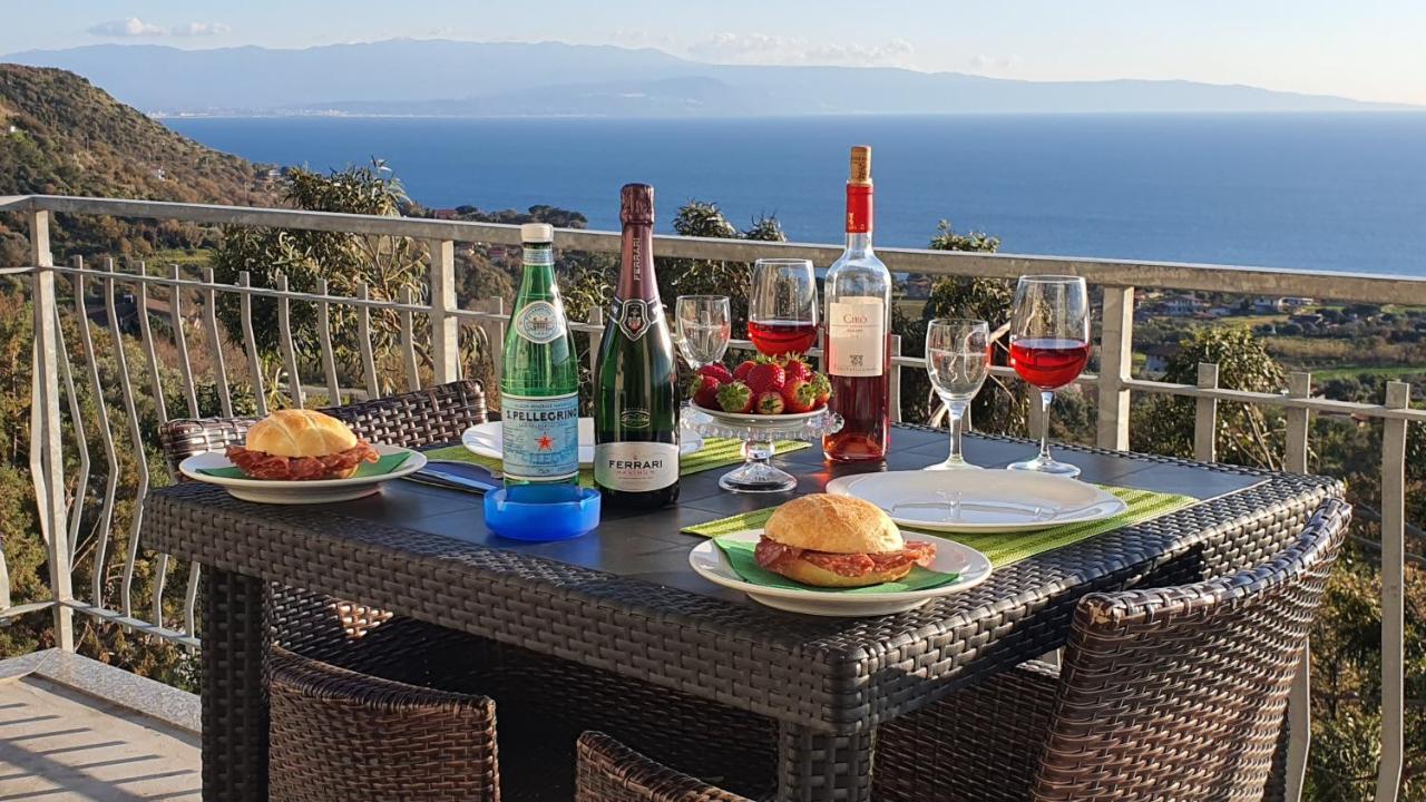 Naturamare Apartments - Piscina Idromassaggio Con Vista Mare Aperta Fino Alle Ore 22-00 카포바티카노 외부 사진