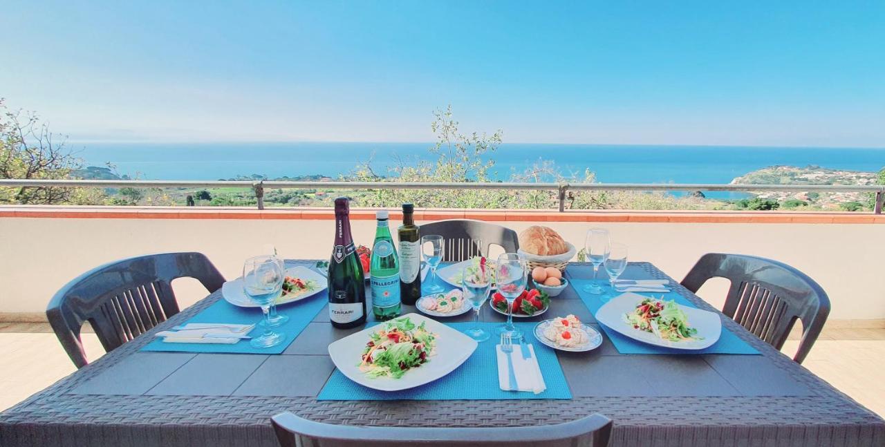 Naturamare Apartments - Piscina Idromassaggio Con Vista Mare Aperta Fino Alle Ore 22-00 카포바티카노 외부 사진