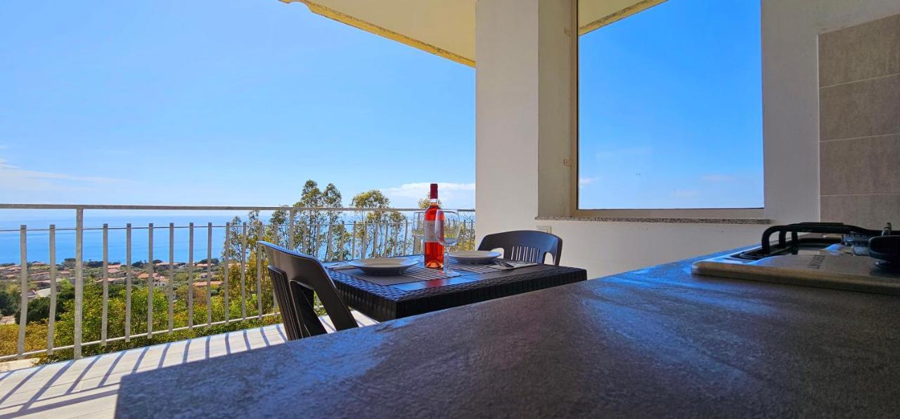 Naturamare Apartments - Piscina Idromassaggio Con Vista Mare Aperta Fino Alle Ore 22-00 카포바티카노 외부 사진