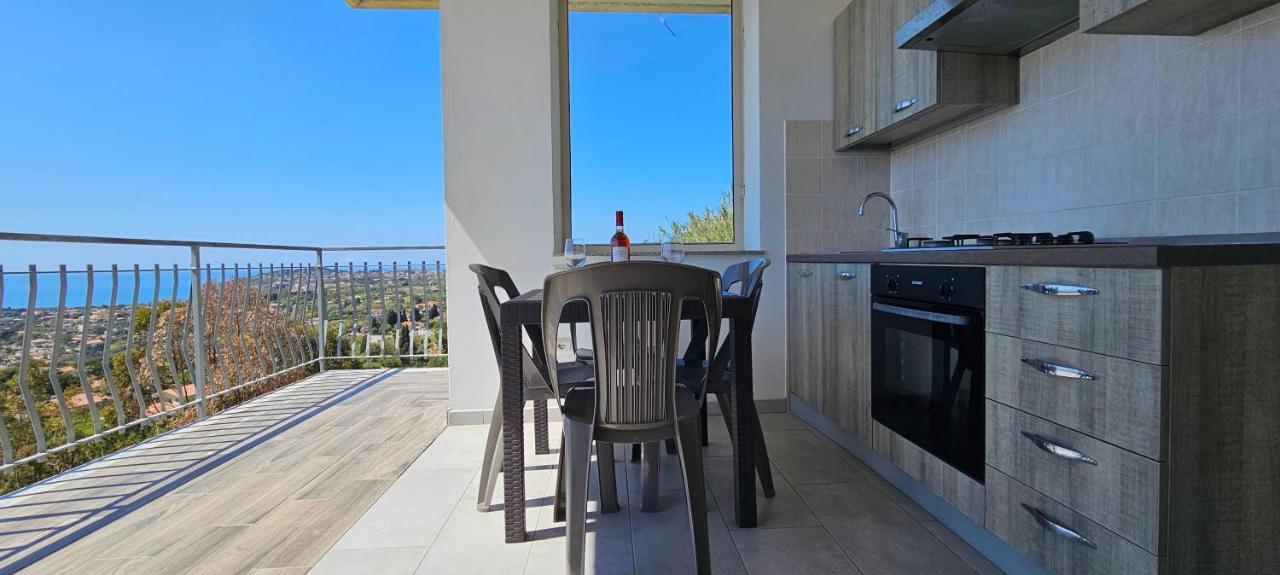 Naturamare Apartments - Piscina Idromassaggio Con Vista Mare Aperta Fino Alle Ore 22-00 카포바티카노 외부 사진