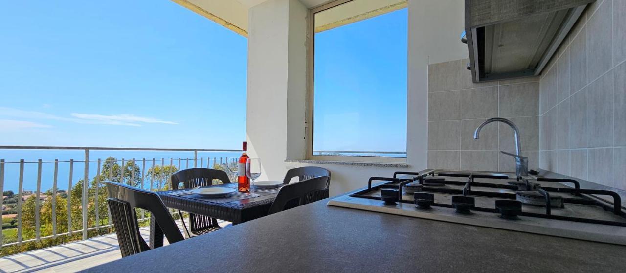 Naturamare Apartments - Piscina Idromassaggio Con Vista Mare Aperta Fino Alle Ore 22-00 카포바티카노 외부 사진